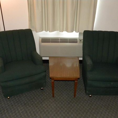 Guest Inn Rogers Δωμάτιο φωτογραφία